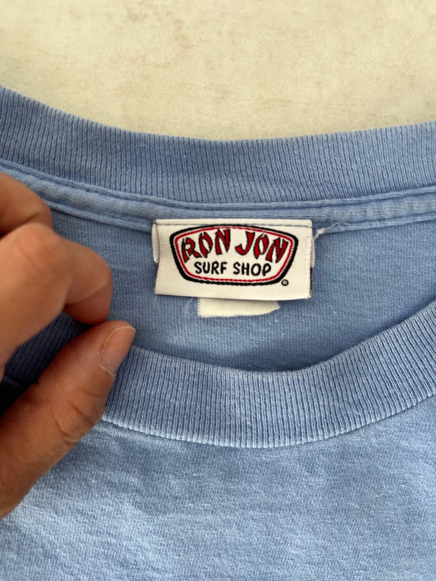 90's Ronjon Surf Shop Gone Surfing Cocoa Beech T-shirt Made in USA (men's L)