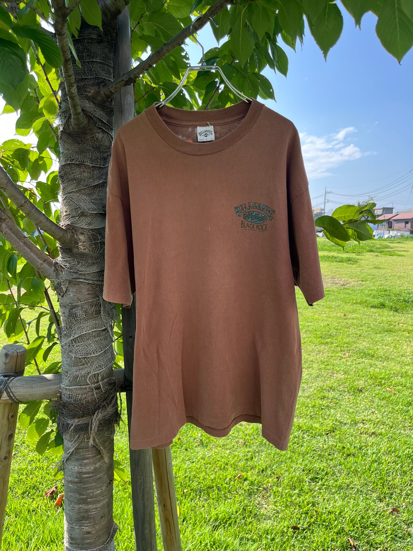 90's Billabong Surf Black Rock T-shirt (men's L)