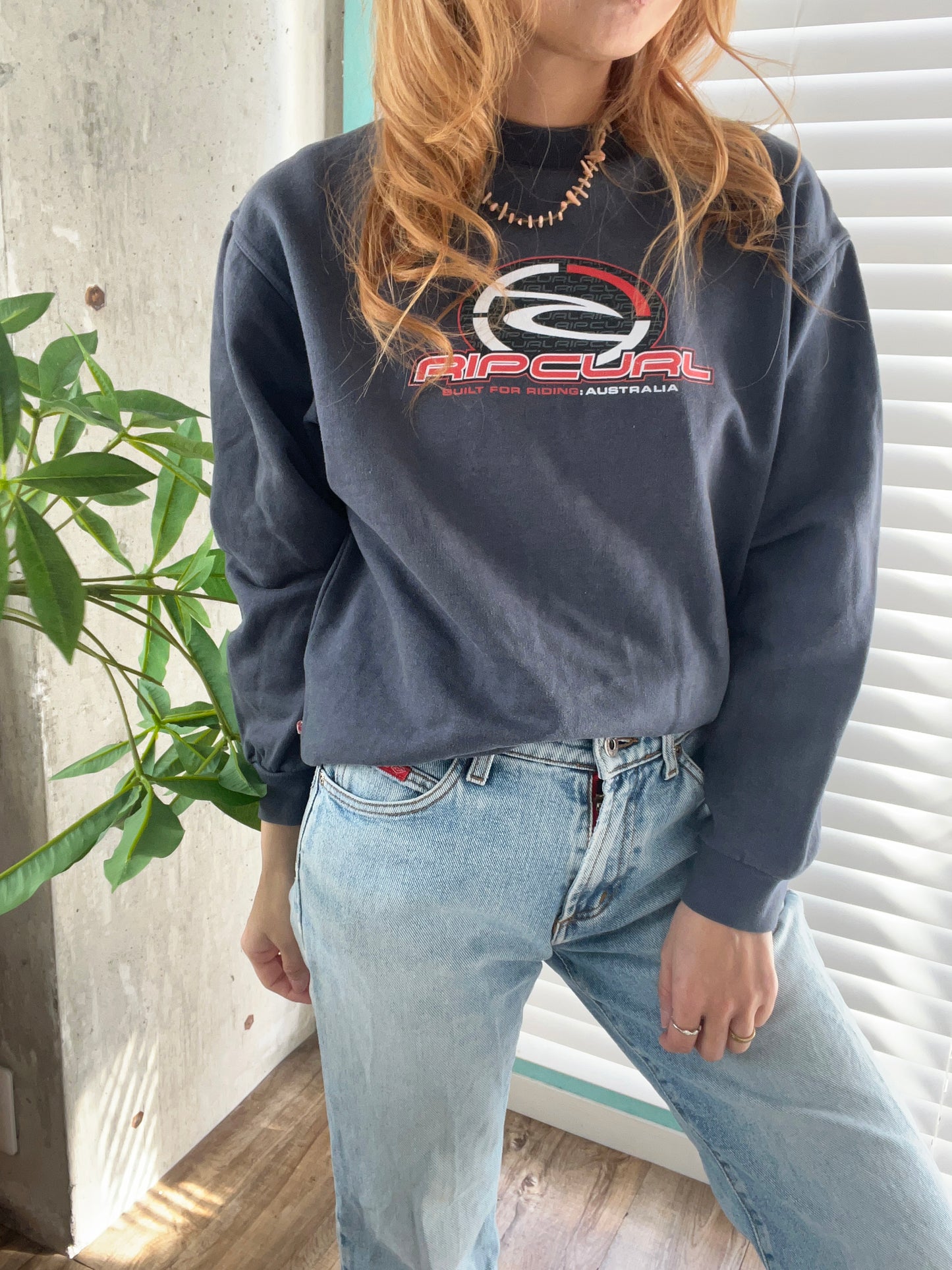 Early 2000's RipCurl Future Evolution Sweatshirt (size 14)