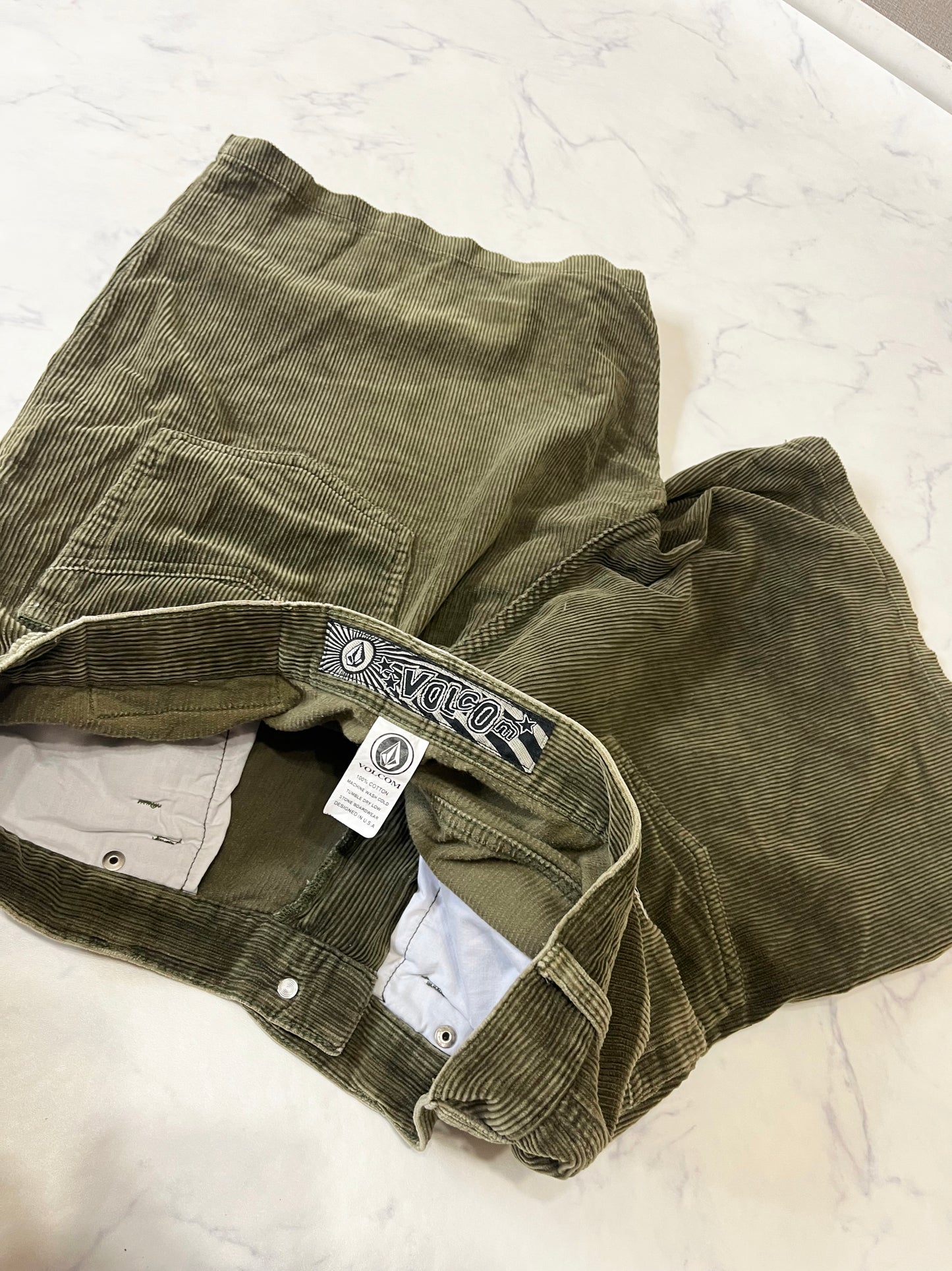 00's Volcom Corduroy Shorts Green 34inch