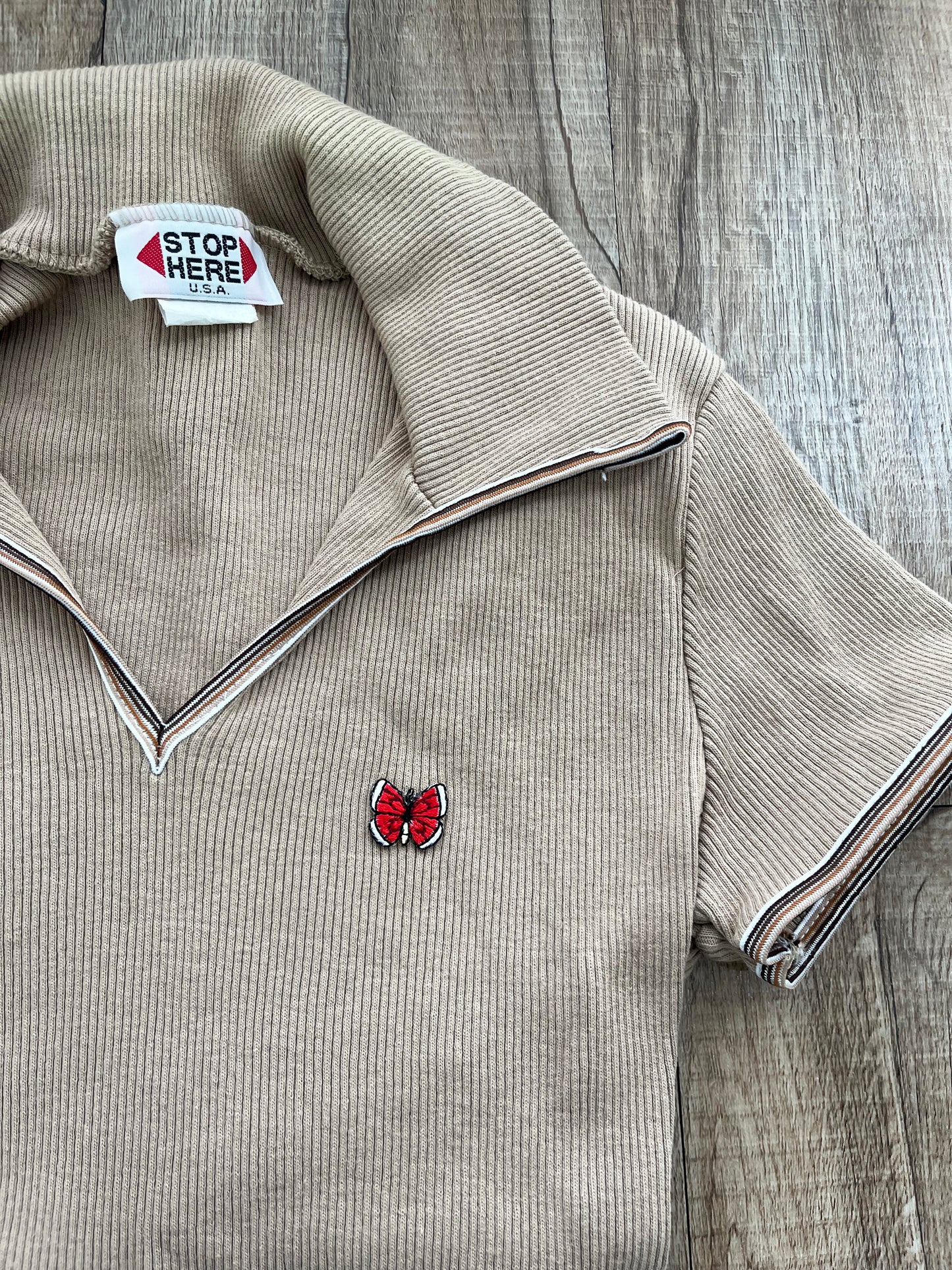 90's STOP HERE USA V-neck shirt Beige (SMALL)