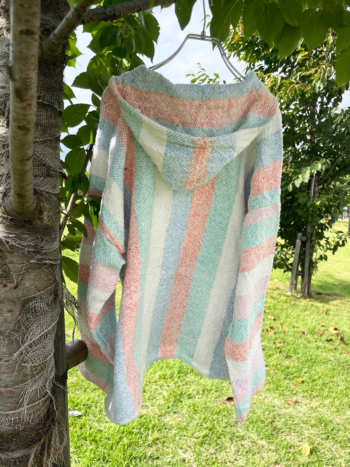 Pastel gradient Baja Hoodie mexican parka (size XL)