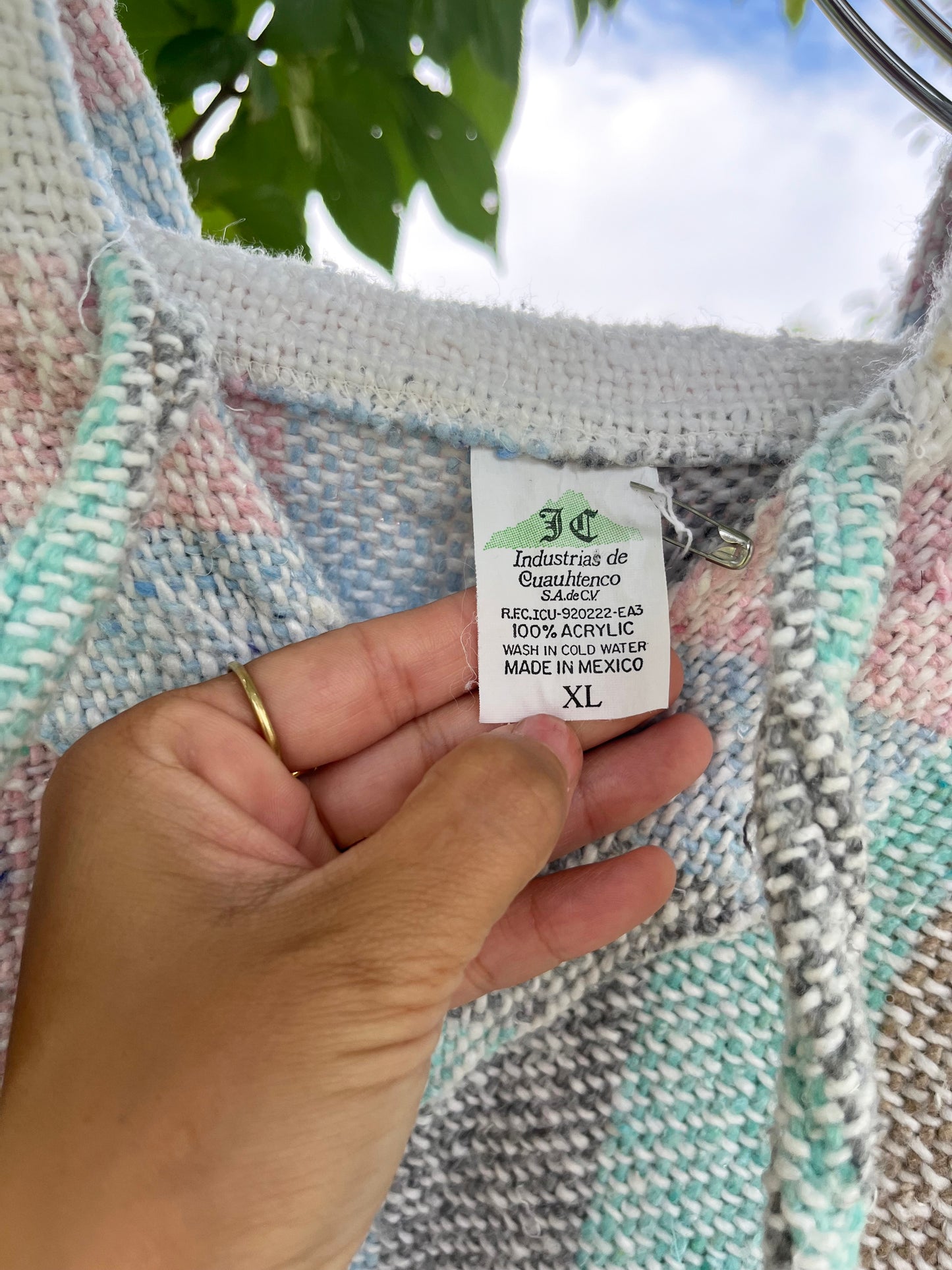 Industrias de cuauhten co Baja Hoodie mexican parka (size XL)