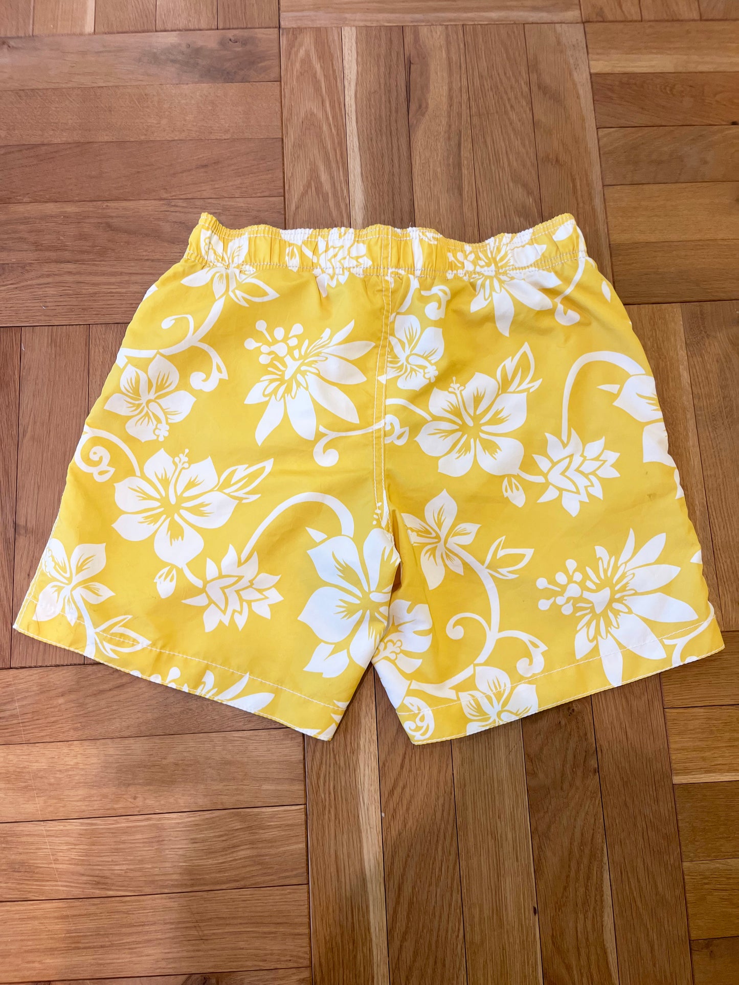 【euro vintage】Yellow Hibiscus Beach Shorts (About men's M)