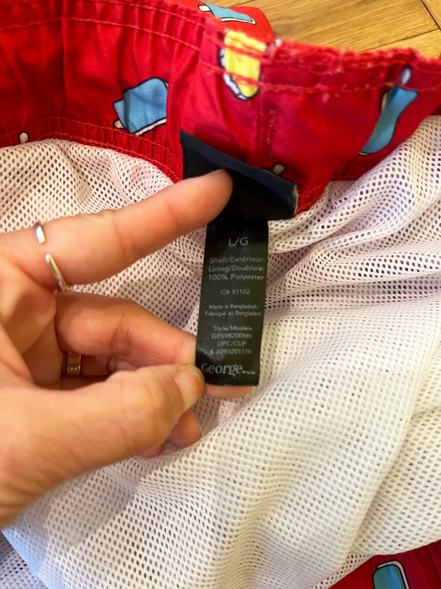 【EURO vintage】George Ice cream Pattan Nylon beach shorts (men's L)