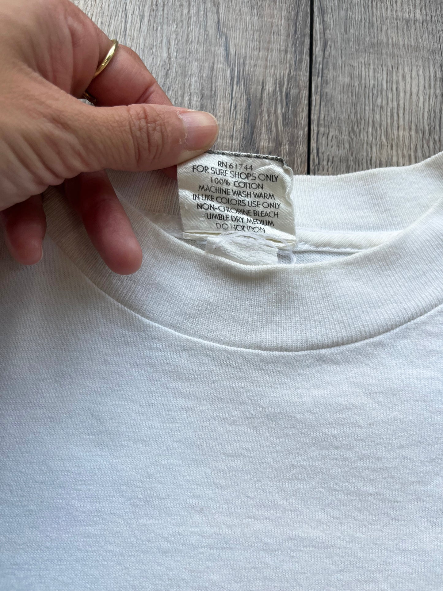 90's RIPCURL BORN AT BELLS Surf T-shirt (Size:LARGE)