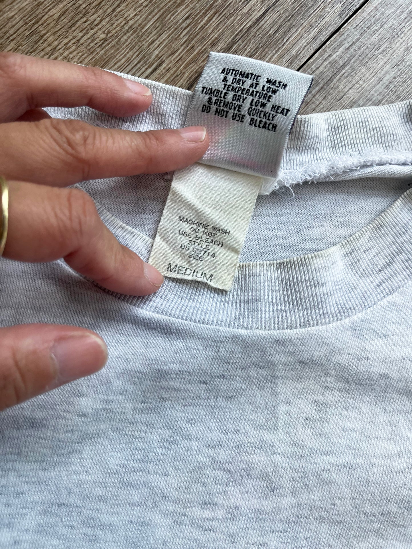 90's OFFSHORE Hawaii Surf T-shirt (size MEDIUM)