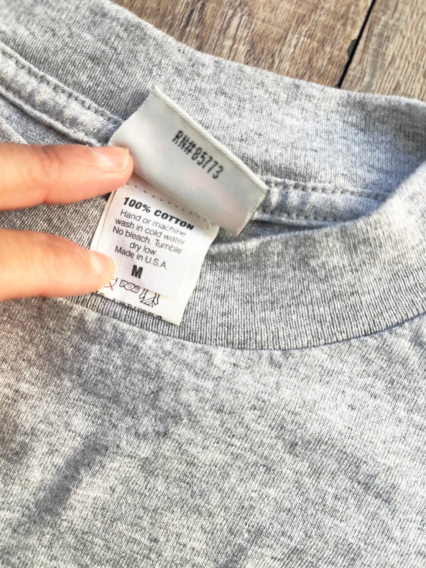 【DeadStock one wash】90's O'NEILL Hibiscus Big Logo T-shirt Grey (men's M)