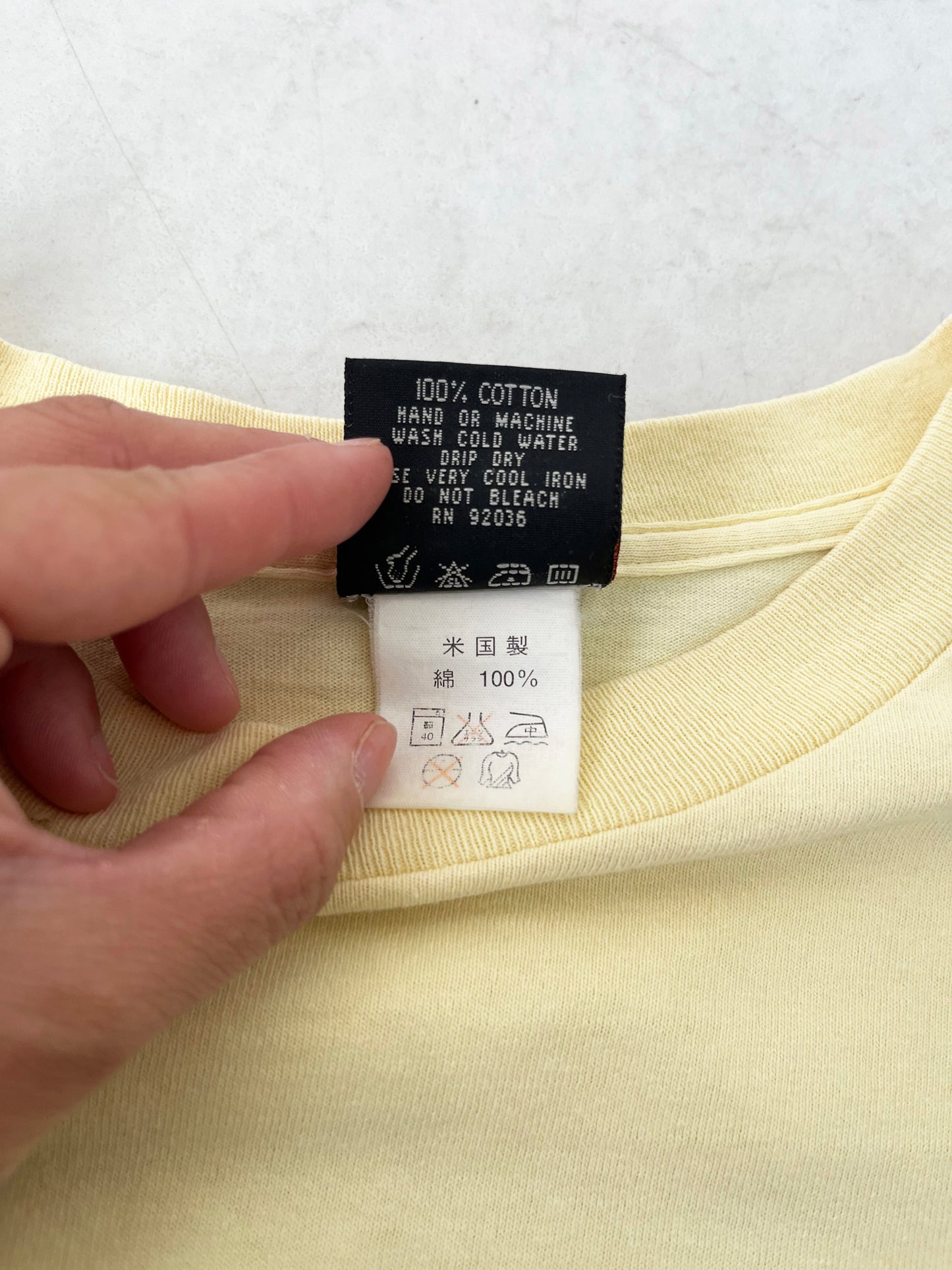 90's Gordon and smith Boards & Stuff T-shirt (men's L)