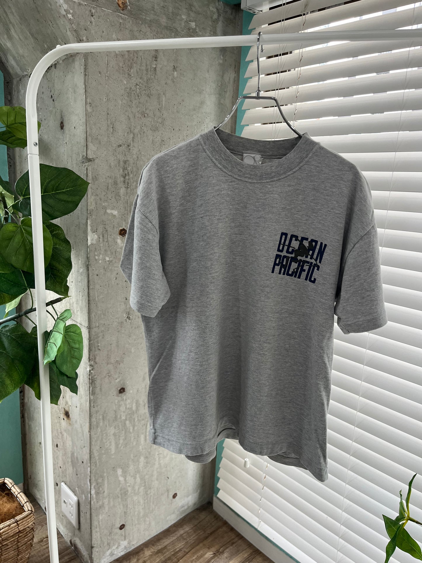 90's Ocean Pacific Surf T-shirt (men's M)