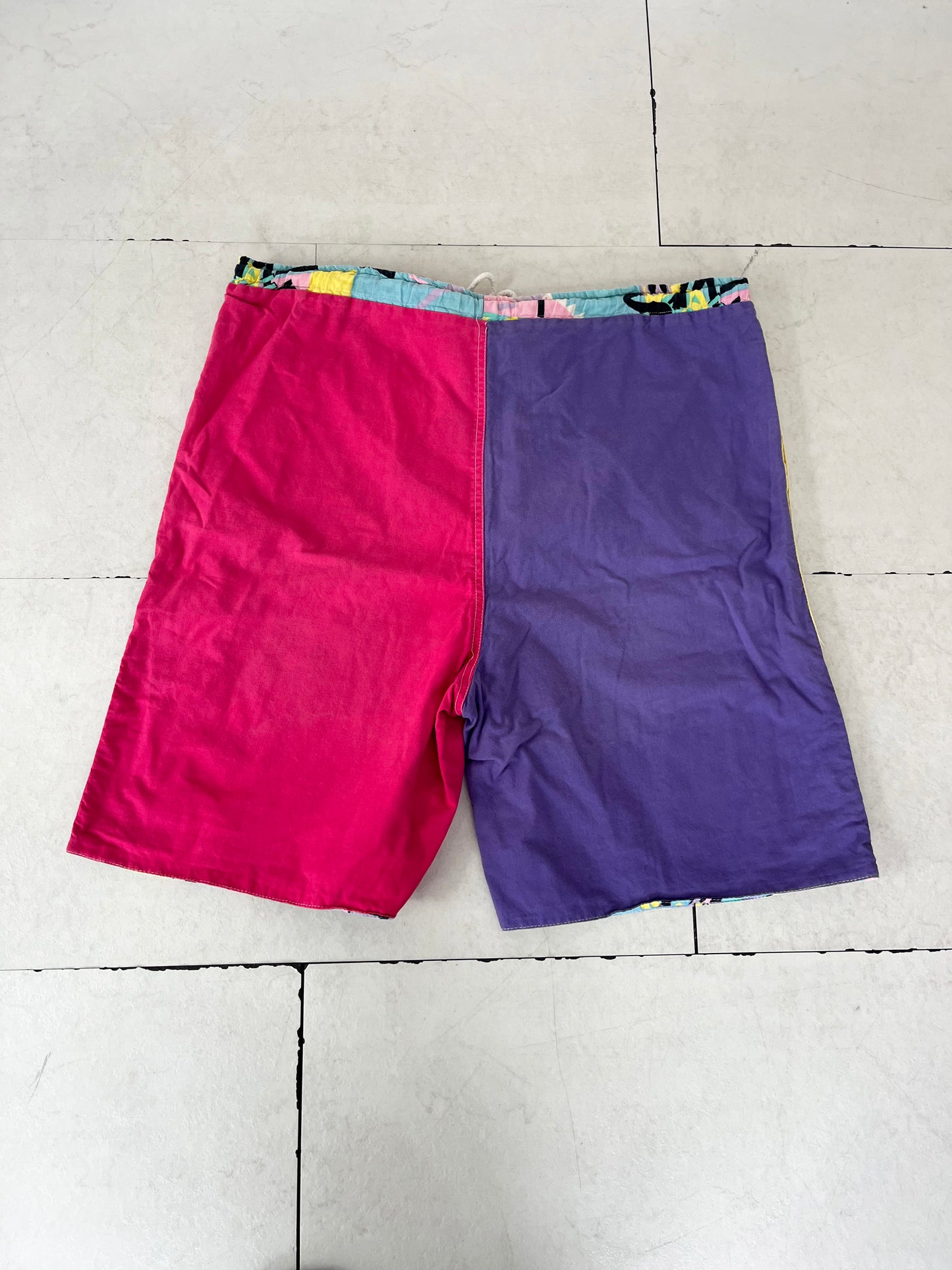 80's Wave Board Reversible Cotton Beach Shorts (men's XXL相当)