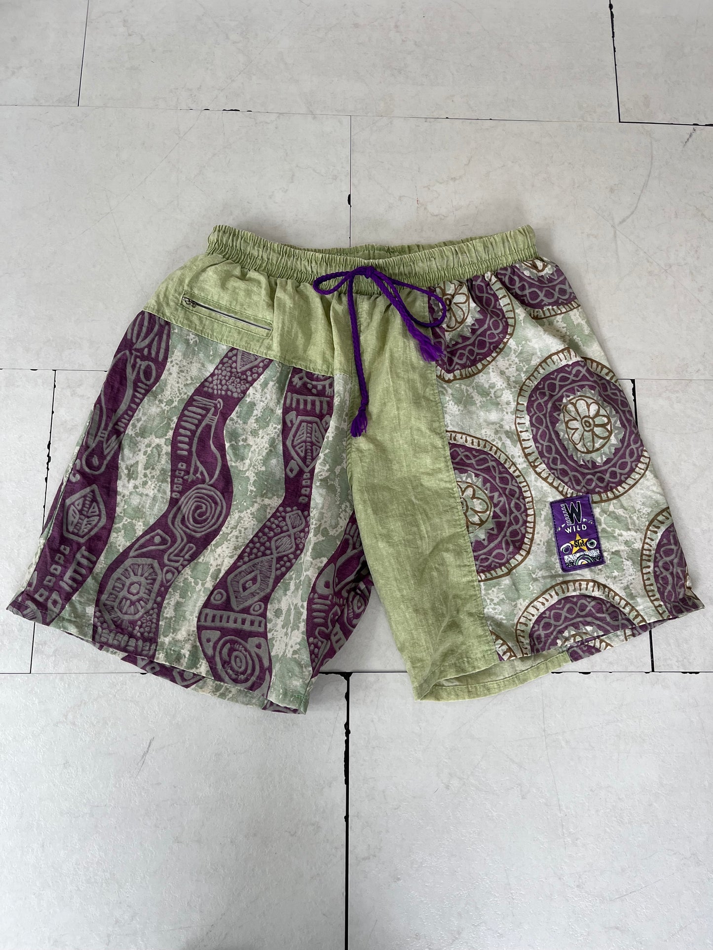 【EURO vintage】Tactel asian Resort Nylon beach shorts (women's L)