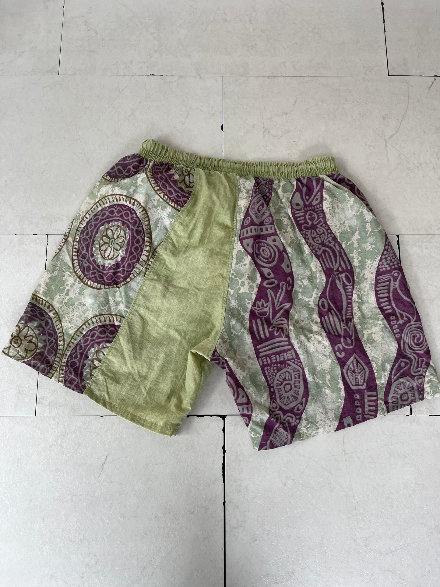 【EURO vintage】Tactel asian Resort Nylon beach shorts (women's L)