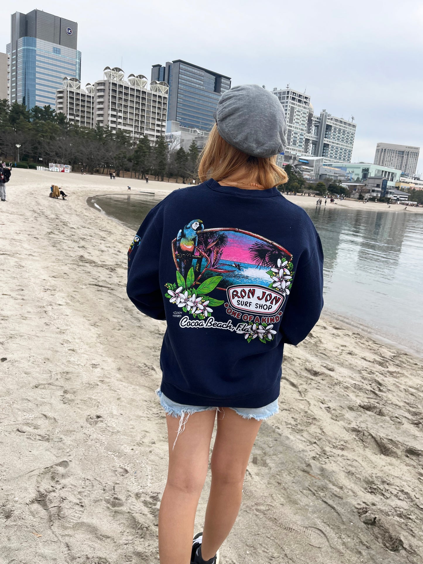 Early 2000's Ronjon Surfshop Paradise Surf Sweat shirt (men's M)