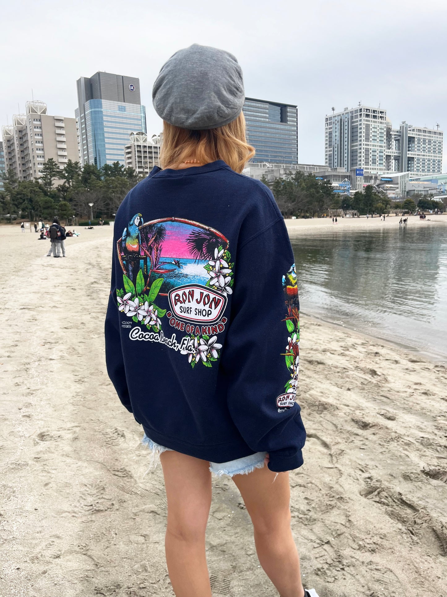 Early 2000's Ronjon Surfshop Paradise Surf Sweat shirt (men's M)