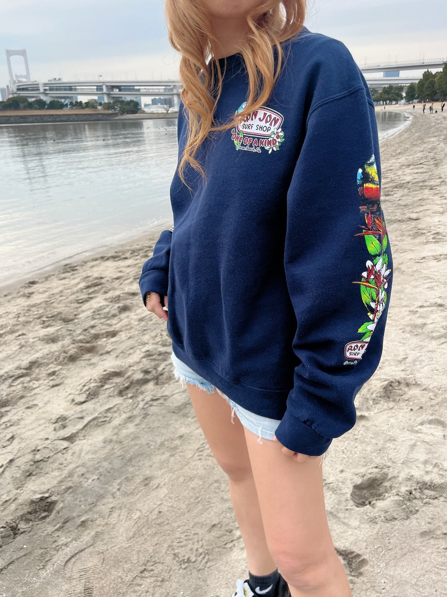 Early 2000's Ronjon Surfshop Paradise Surf Sweat shirt (men's M)