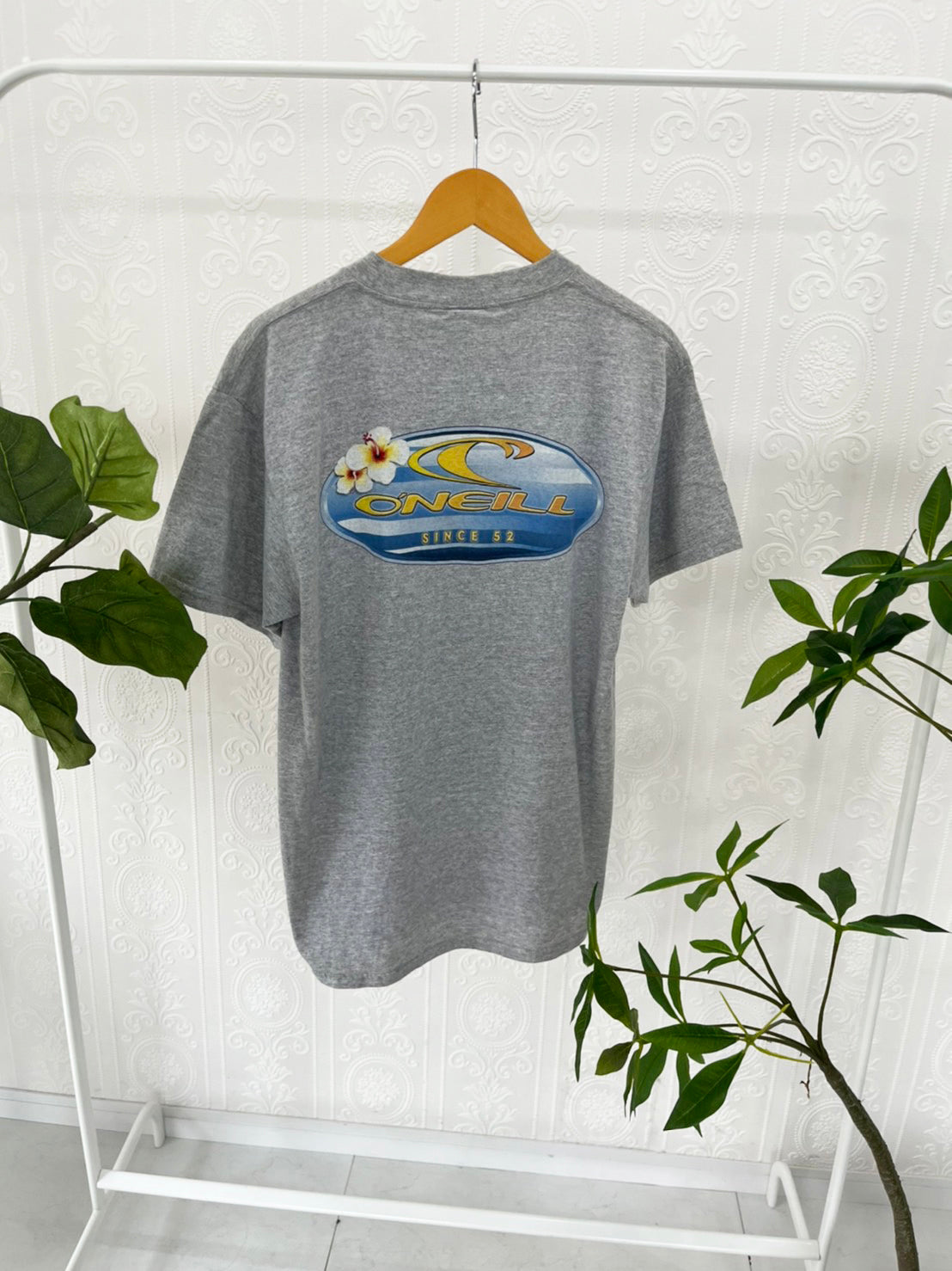 【DeadStock one wash】 90's O'NEILL Hibiscus Big Logo T-shirt Grey (men's S)