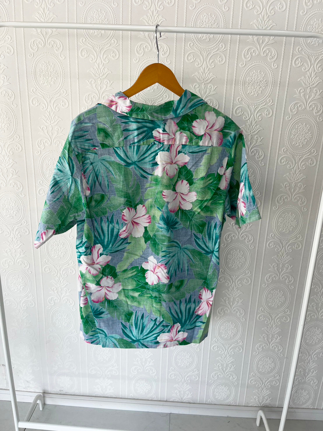 【Hilo Hattie Hawaii】 All Over Pattan cottton Aloha Shirt (men's XL)