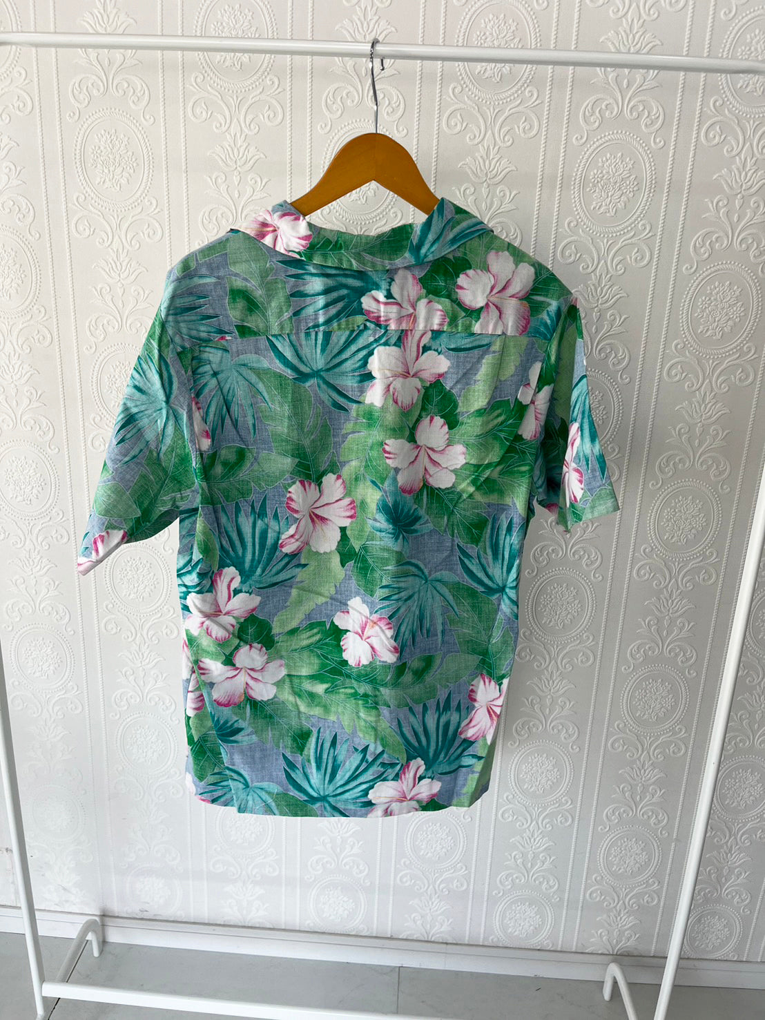 【Hilo Hattie Hawaii】 All Over Pattan cottton Aloha Shirt (men's XL)