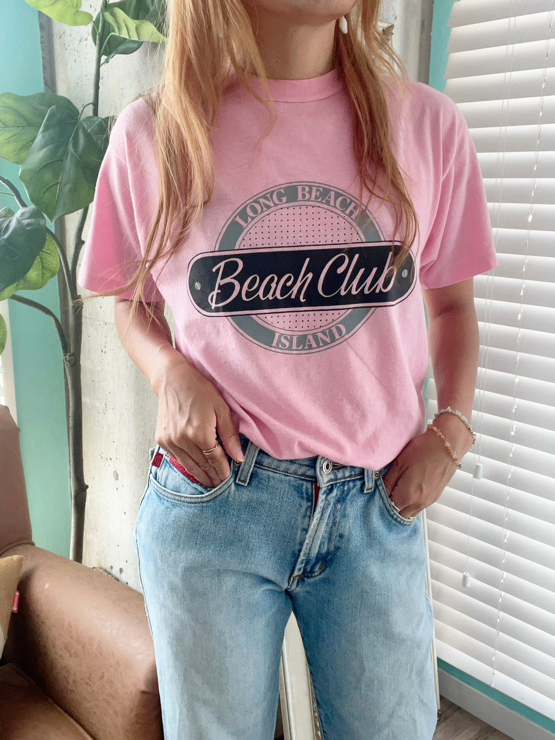 【vintage】80's LONG BEACH ISLAND BEACH CLUB T-shirt Made in USA(women's L)
