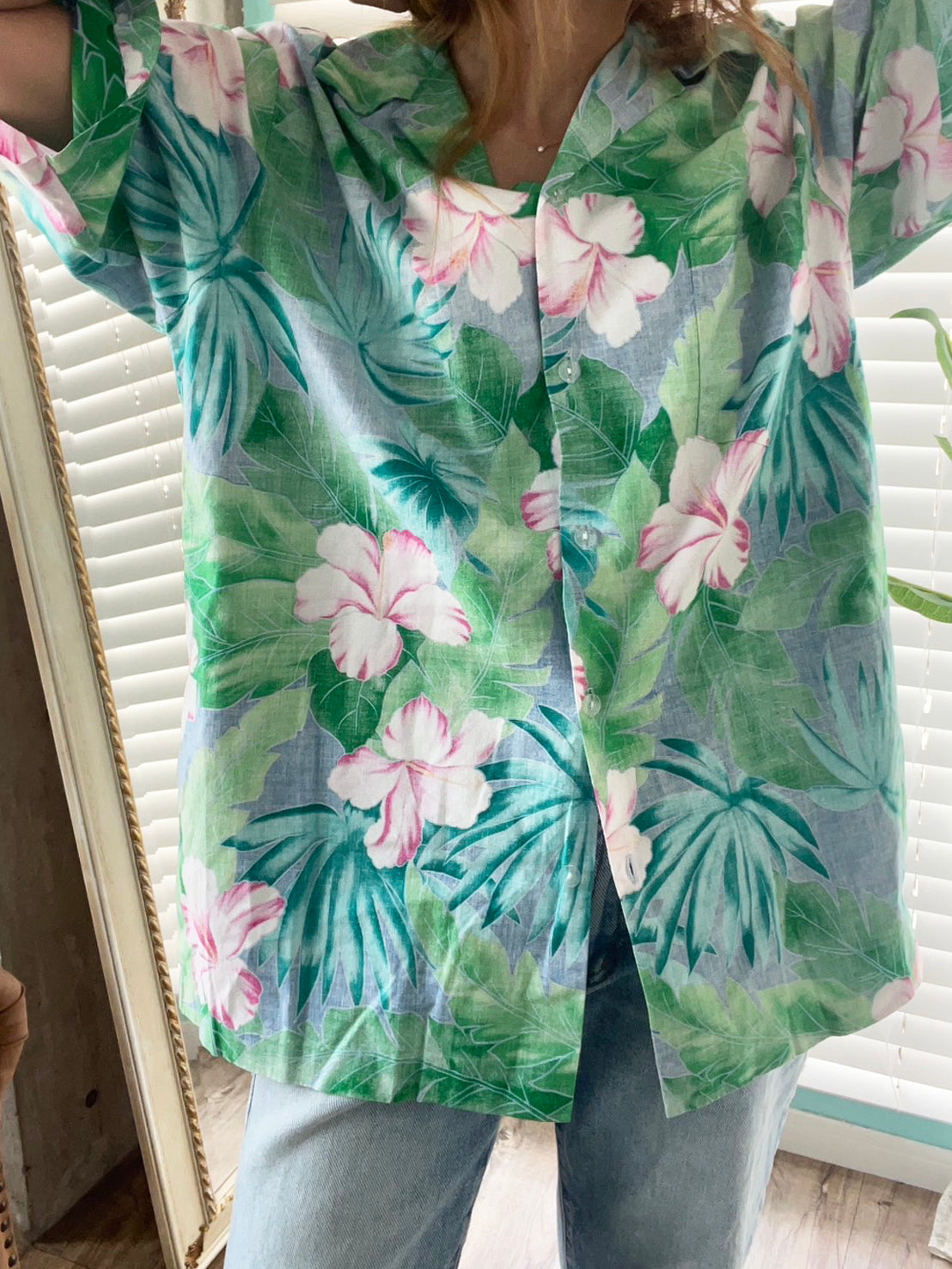 【Hilo Hattie Hawaii】 All Over Pattan cottton Aloha Shirt (men's XL)