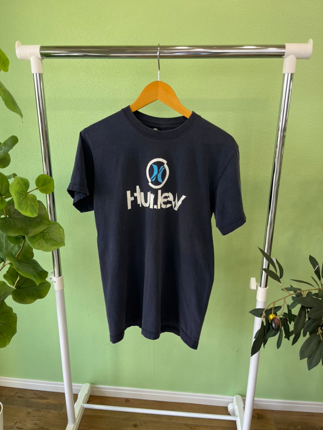 【HURLEY】00's HURLEY Y2K navy Vintage T-Shirt (men's M)