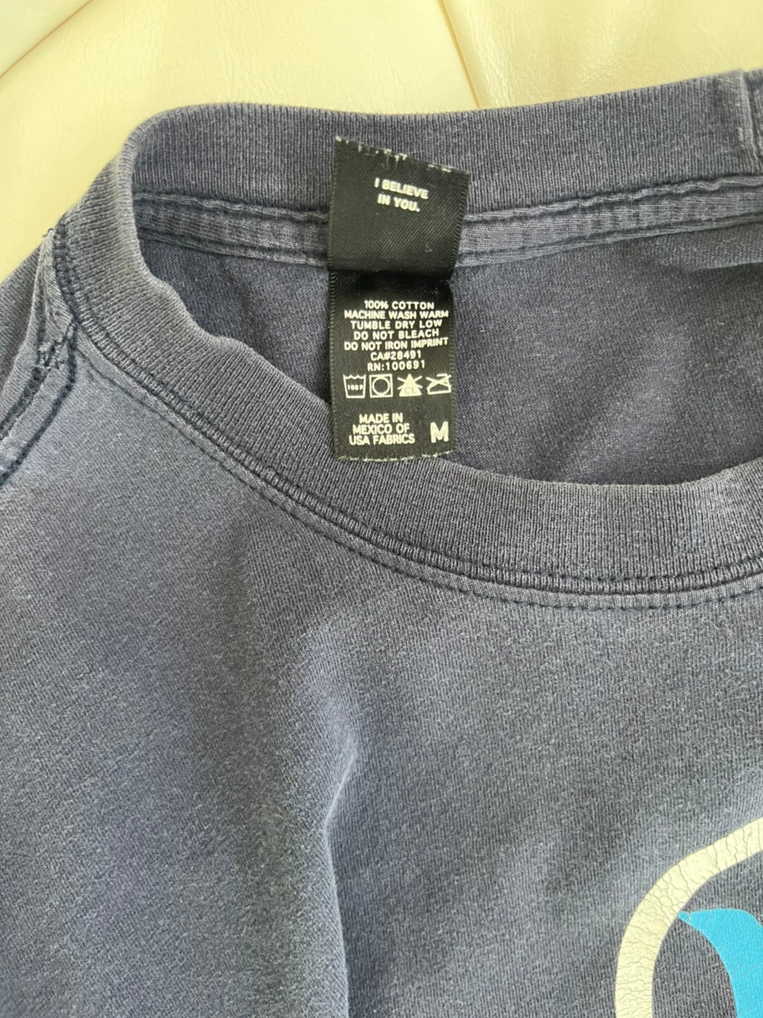 【HURLEY】00's HURLEY Y2K navy Vintage T-Shirt (men's M)