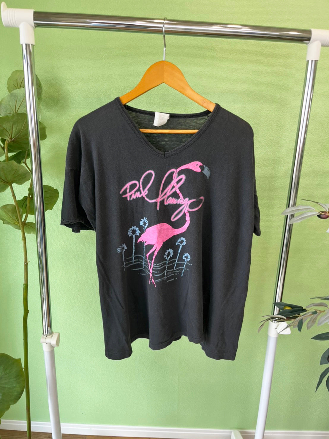80's vintage pink flamingo t-shirt
