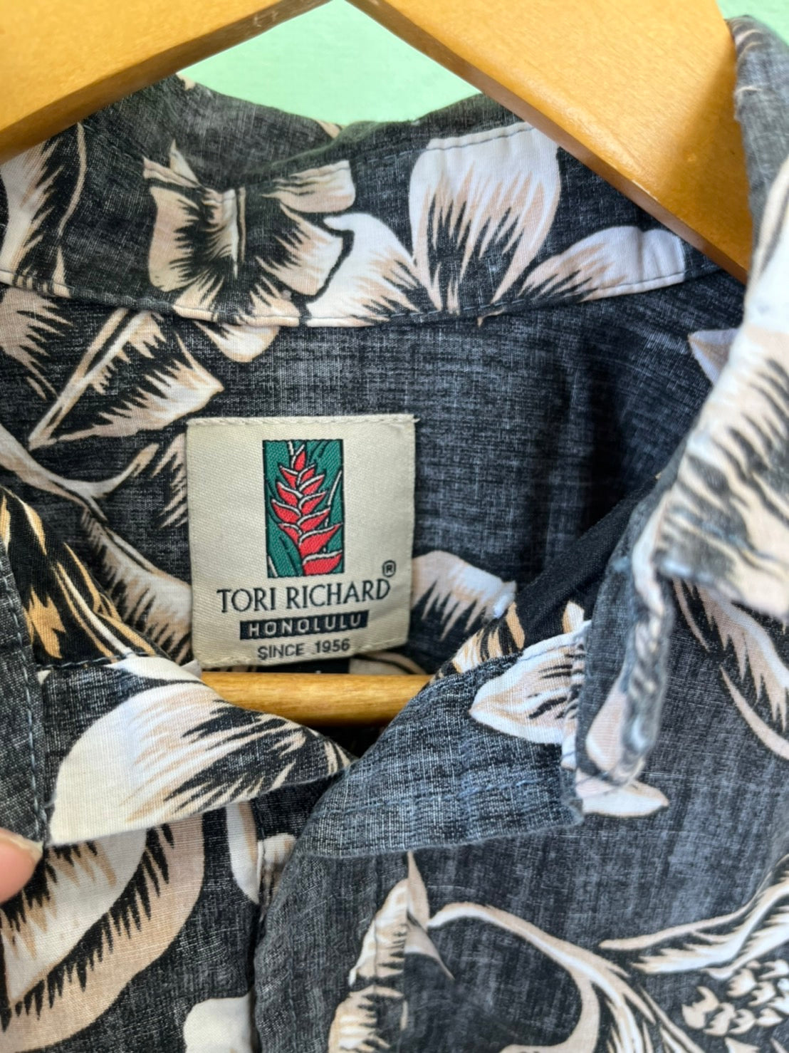 【Tori Richard】All Over Pattan Cotton Aloha Shirt made in Hawaii(men's M)