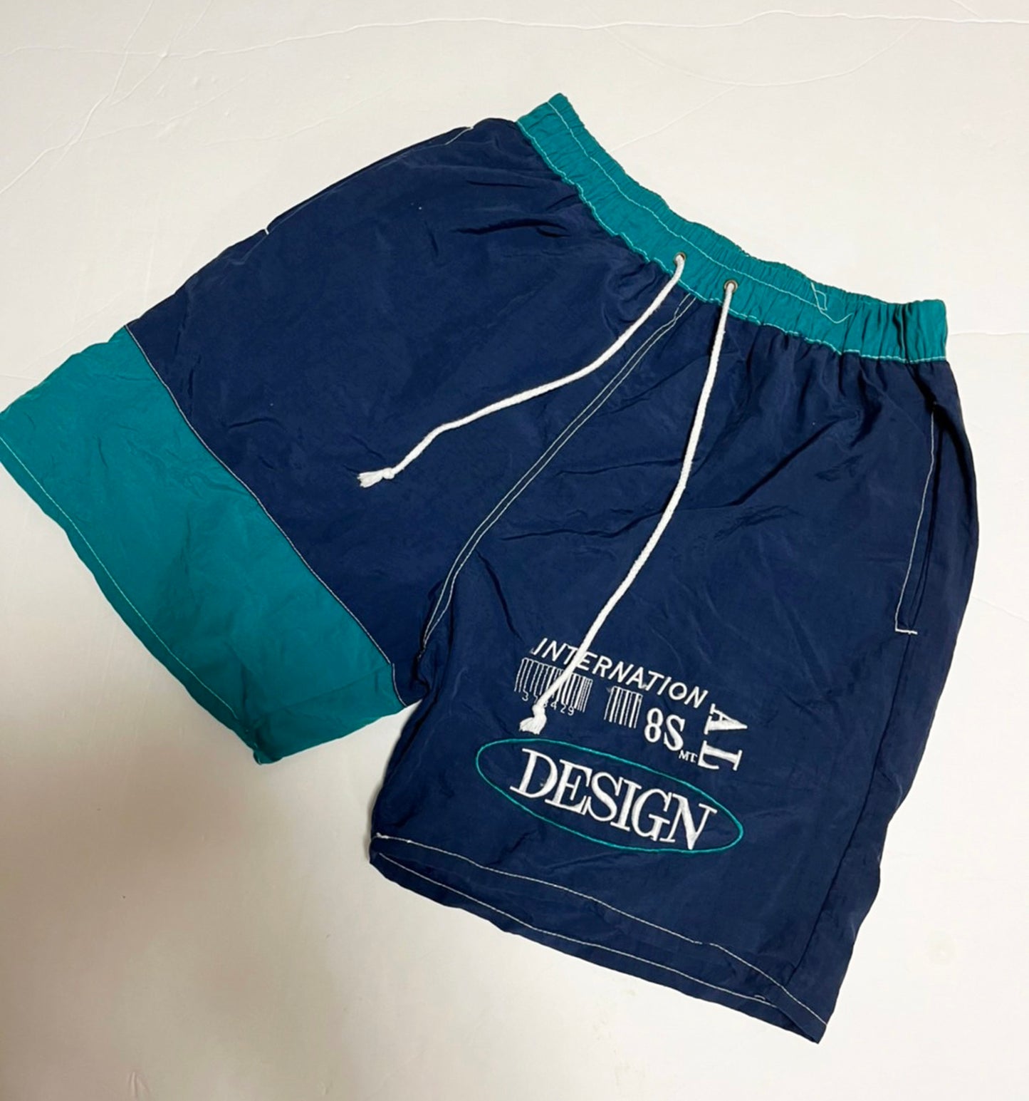【EUROvintage】INTERNATION DESINE Beach shorts (women's M)