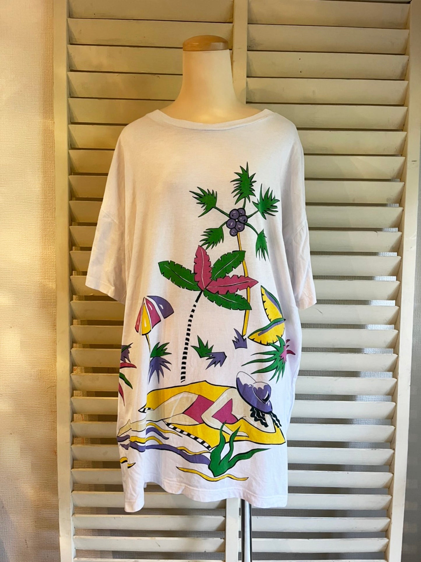 Euro vintage T-shirt dress (free size)