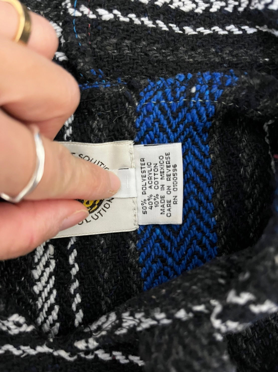 【USED】EARTH RAGZ mexican parka Baja Hoodie Blue (men's L)