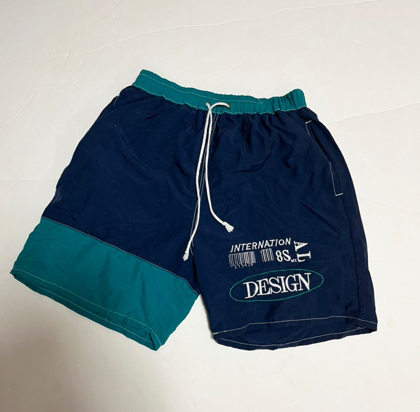 【EUROvintage】INTERNATION DESINE Beach shorts (women's M)