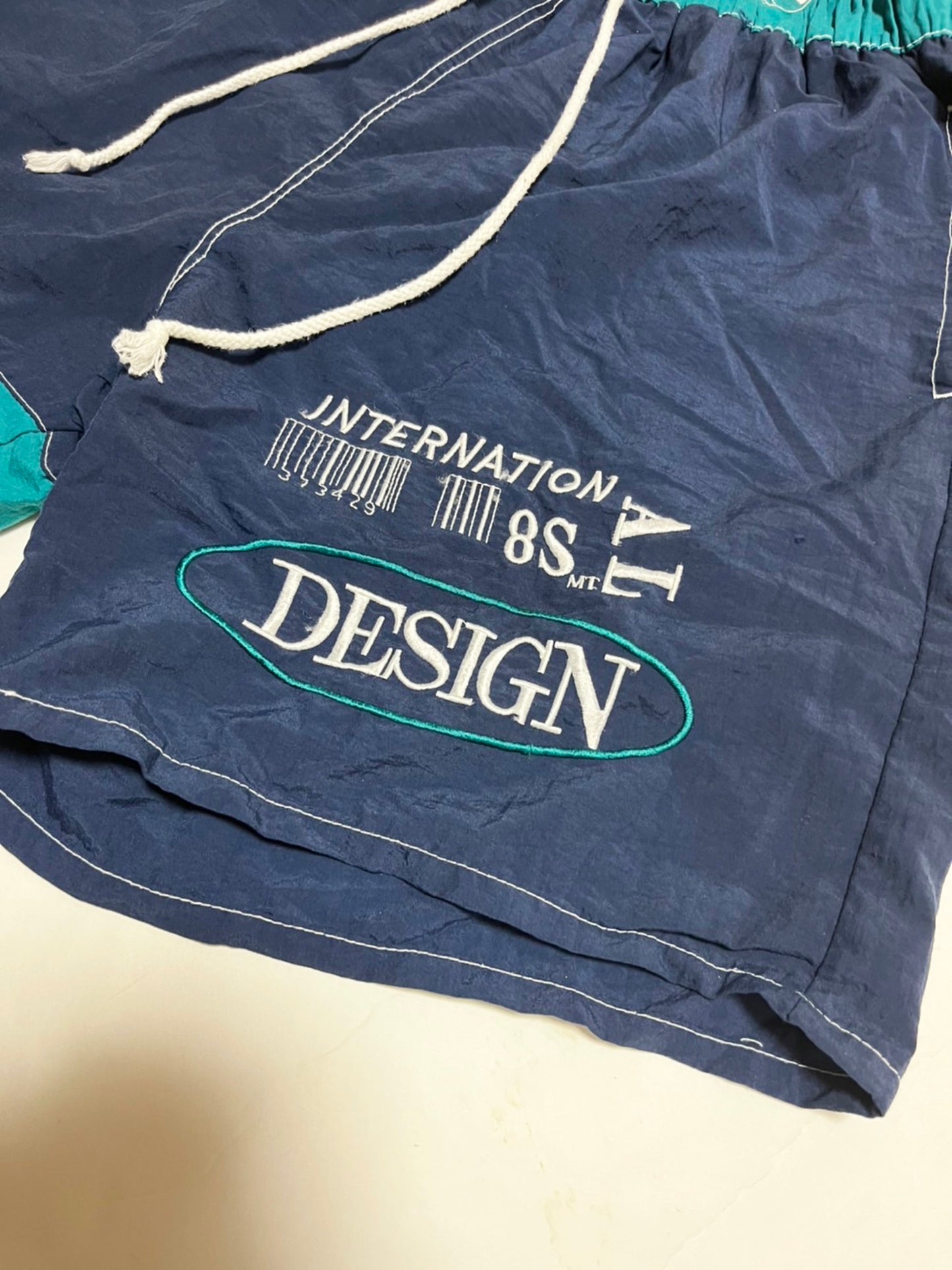 【EUROvintage】INTERNATION DESINE Beach shorts (women's M)