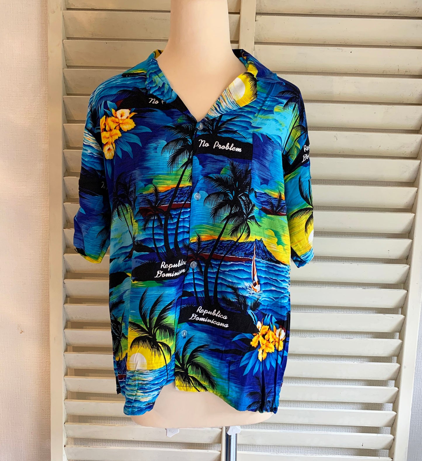 【EURO vintage 】All over pattern aloha shirt (men's L)