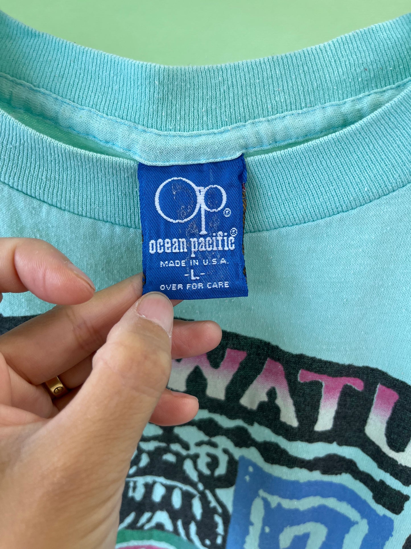 【Ocean Pacific】80's Ocean Pacific ULUWATU BALI T-shirt (women's L)