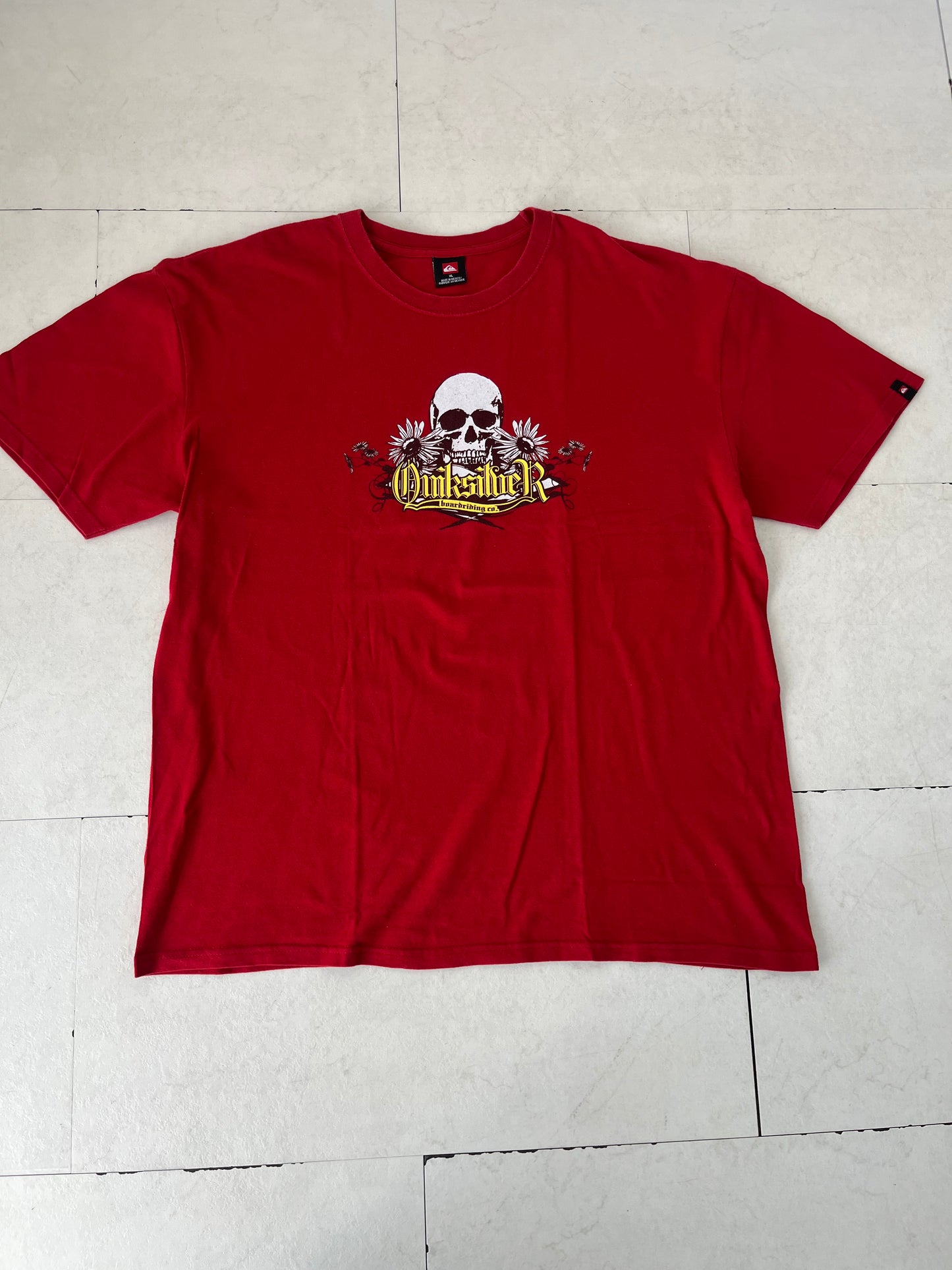 00's Quiksilver Skull patten  T-shirt ( men's XL)