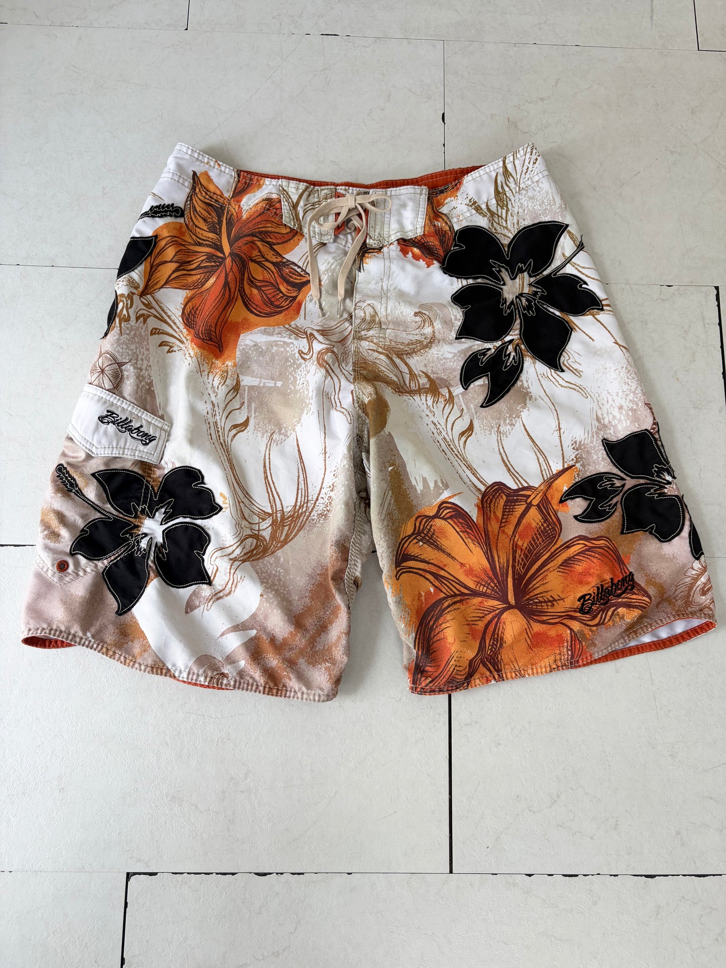 00's Billabong flower Board shorts size 36
