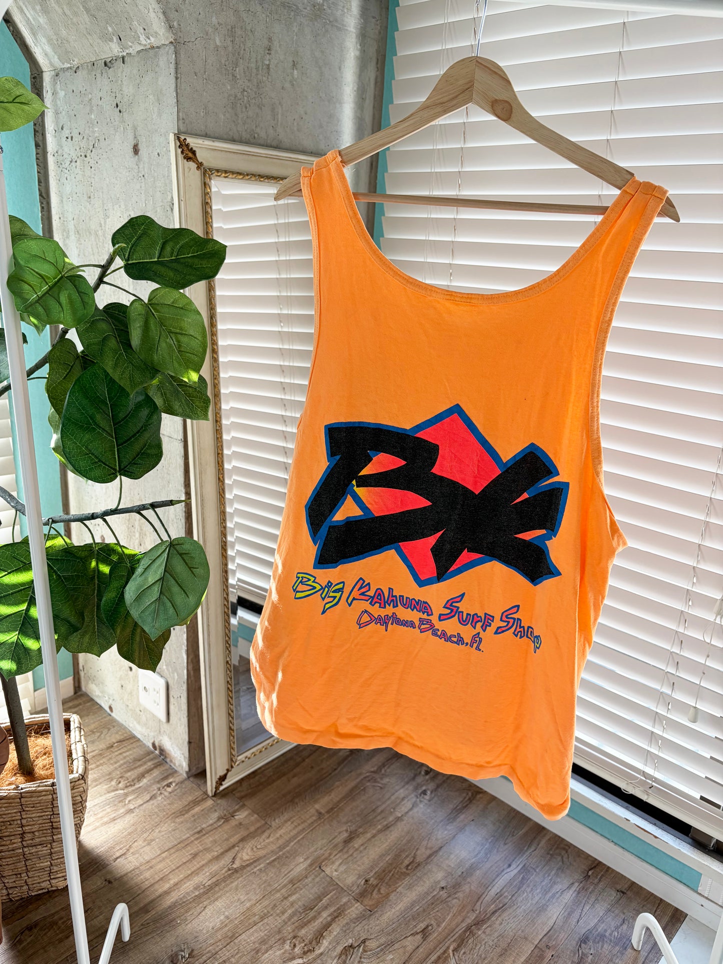 Big Kahuna Surf Shop DAYTONA Beach FL. Tank top (men's XL)