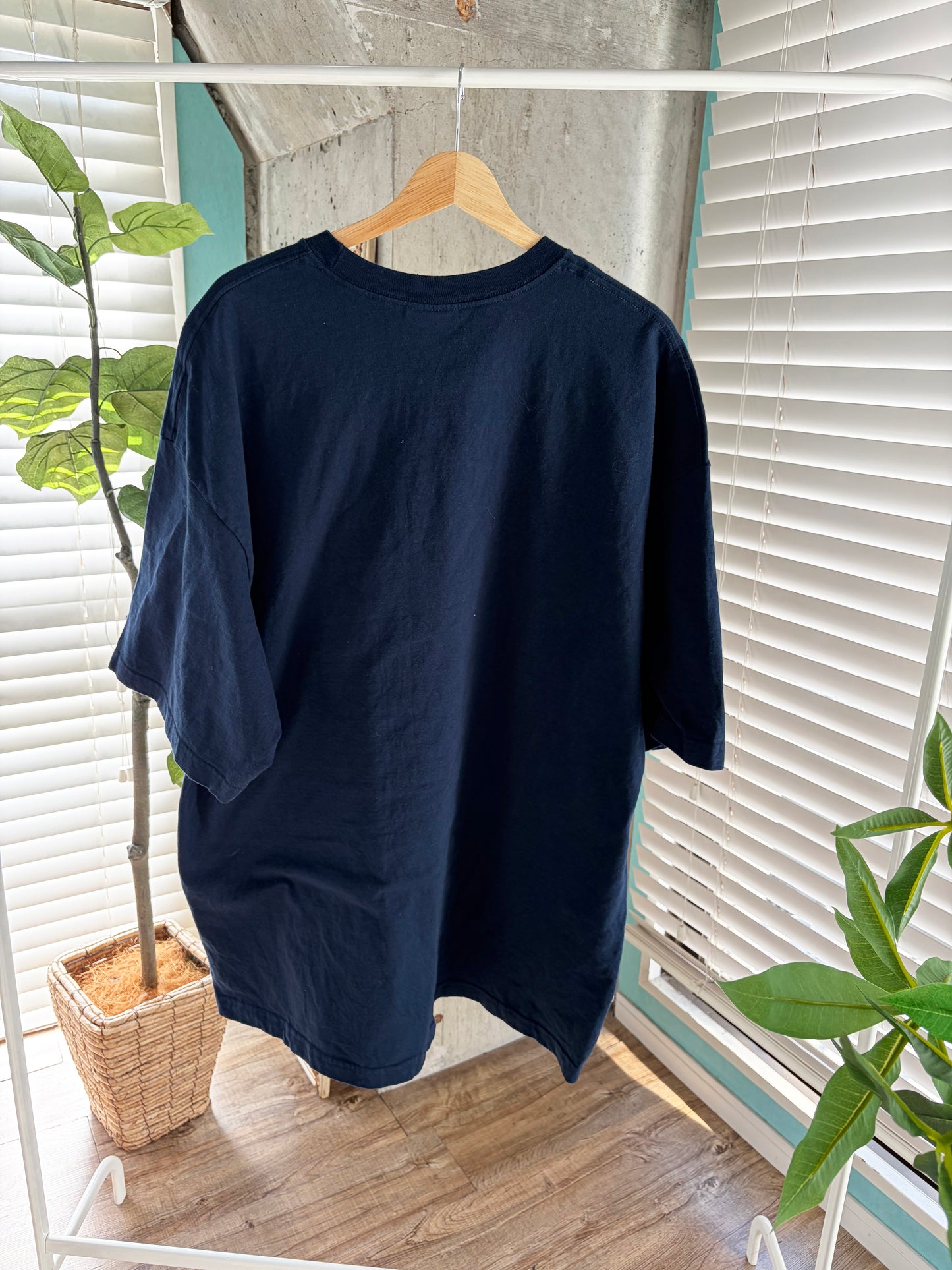 00's Big Kahuna Hawaii Surf Tee (men's 2XL)