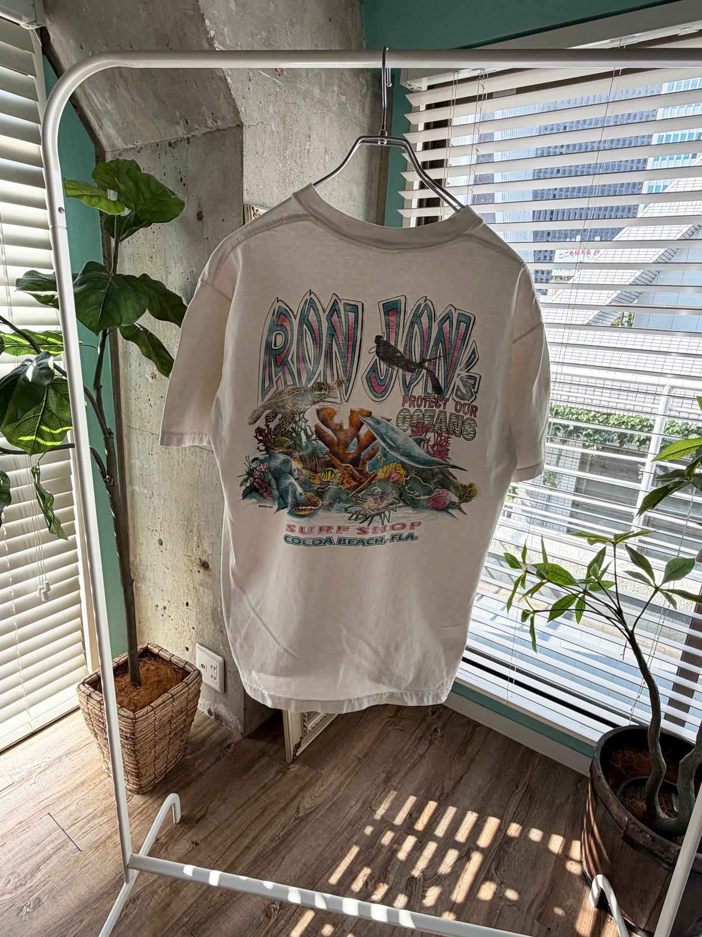90's Ronjon Surf Shop Protect Our Oceans Pocket Tee size M