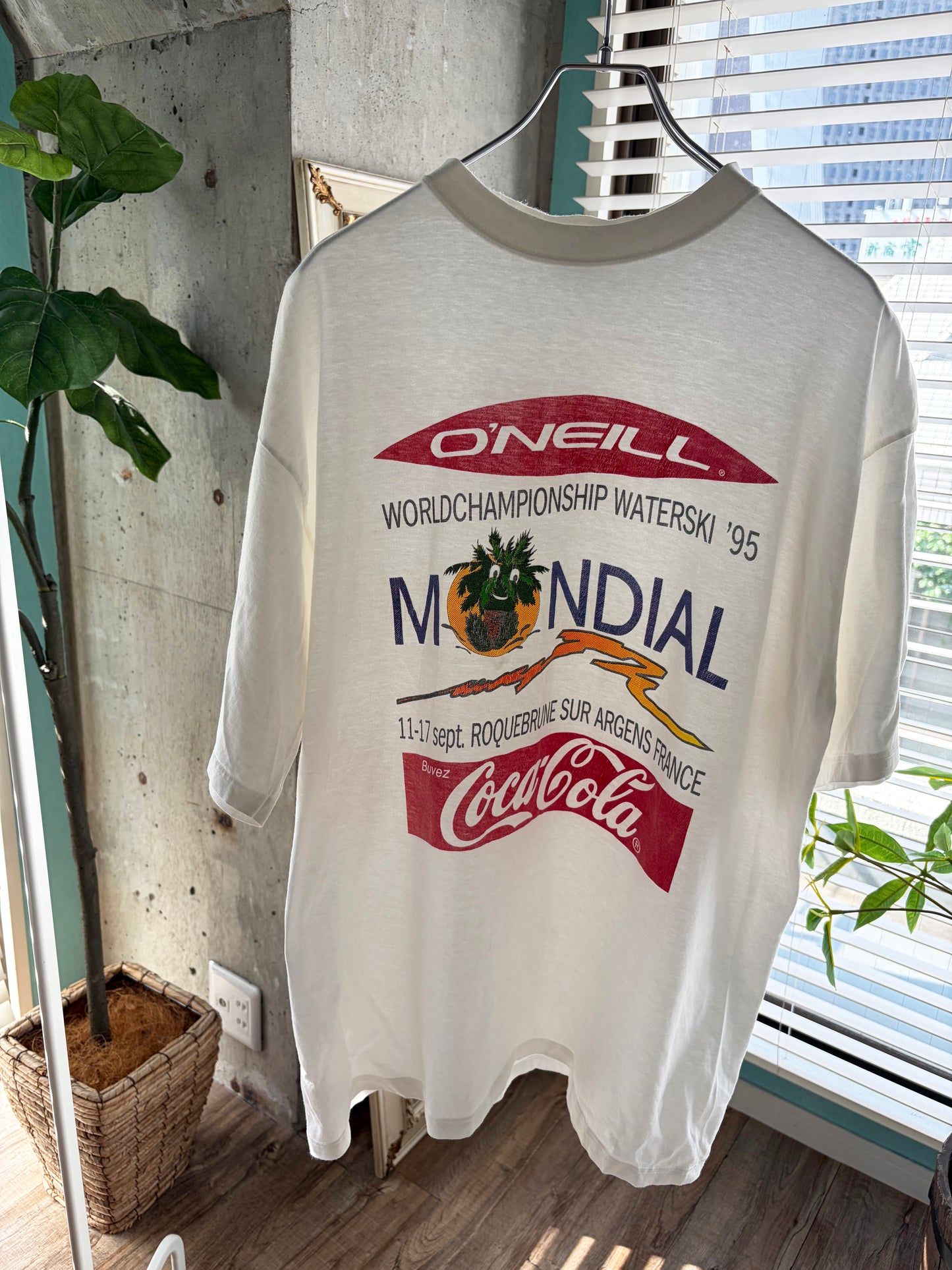 90's O'neill world champion ship water ski '95 Print tee men's XL