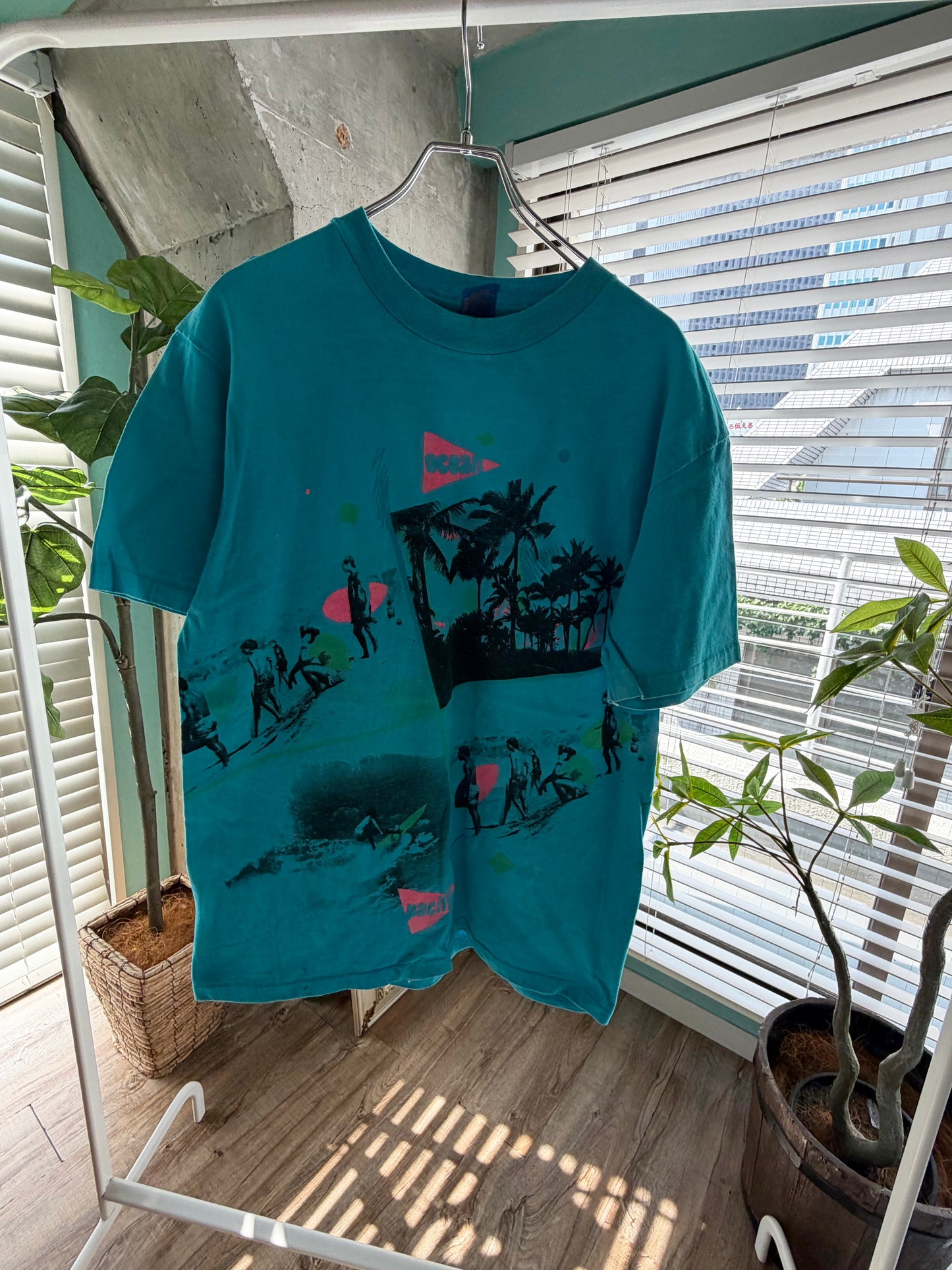 80's Ocean Pacific Surfing Tee men's L