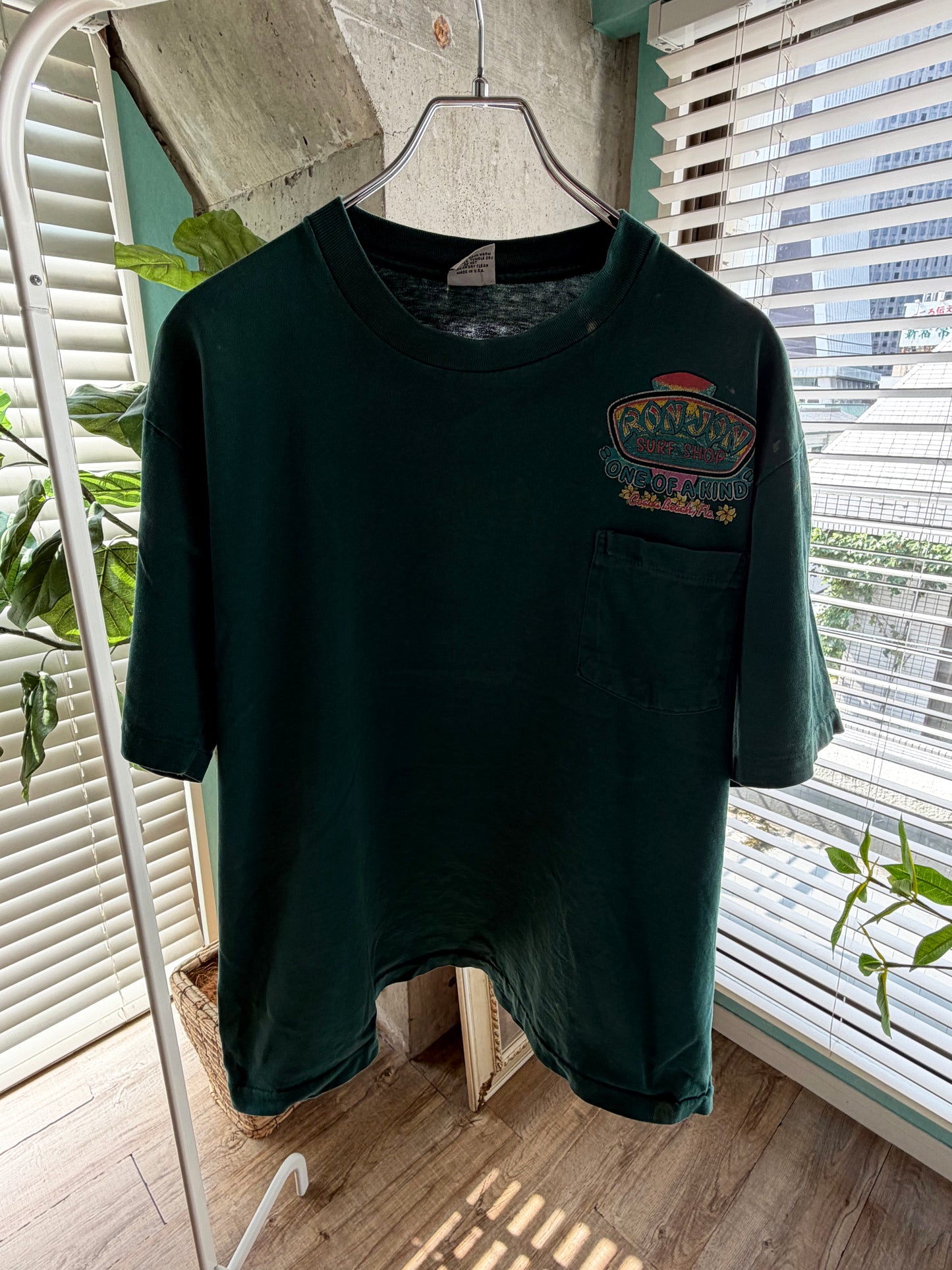 90's Ronjon Surf Shop CoCoa Beach Pocket Tee Green size M