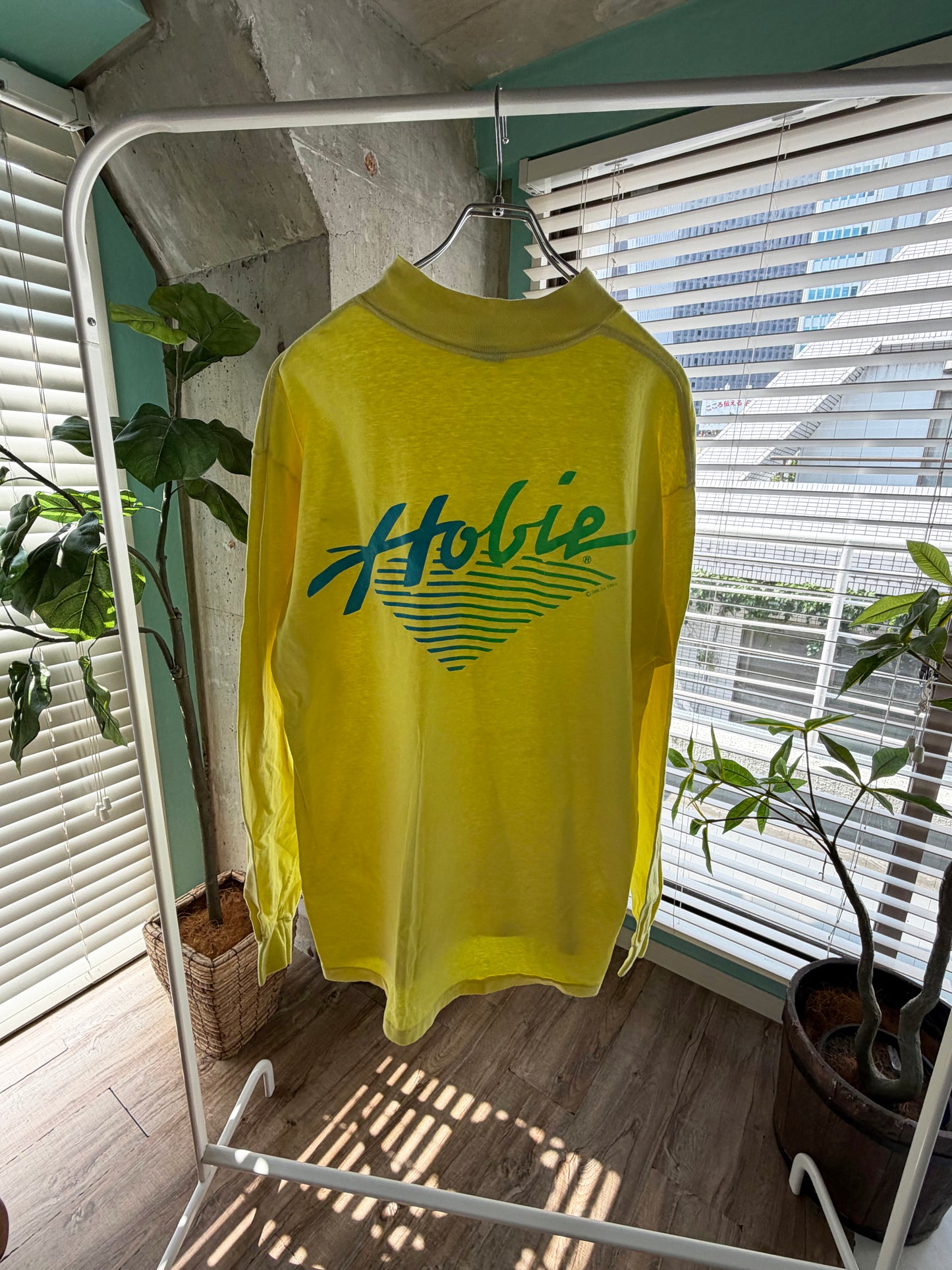 80's Hobie Muck neck Long Sleeve Tee size L