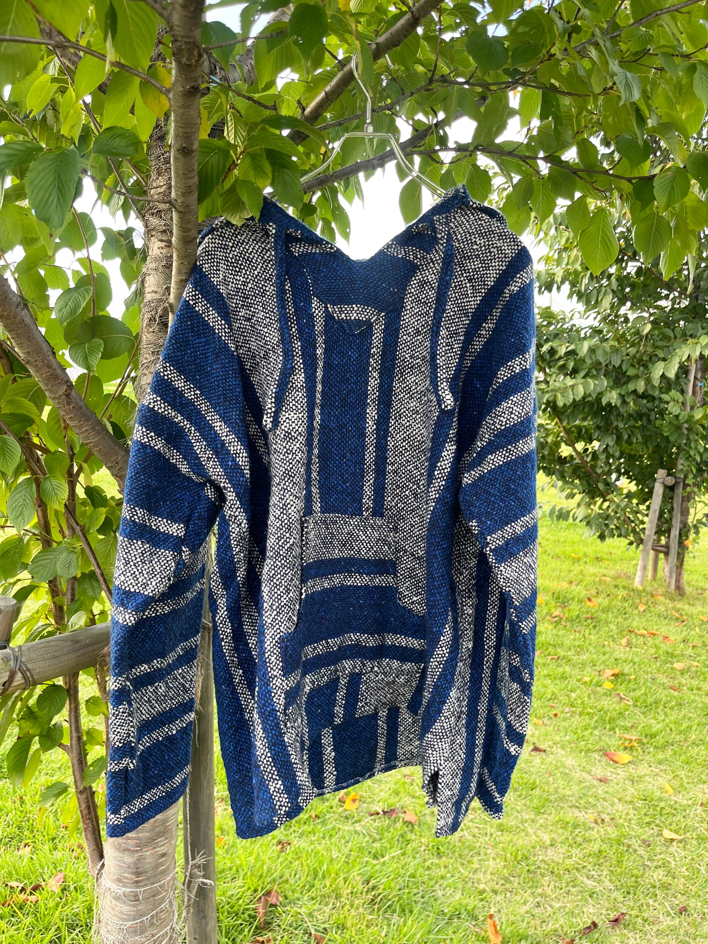 ARTESANIAS Blue Baja Hoodie Mexican Parka (size XL)