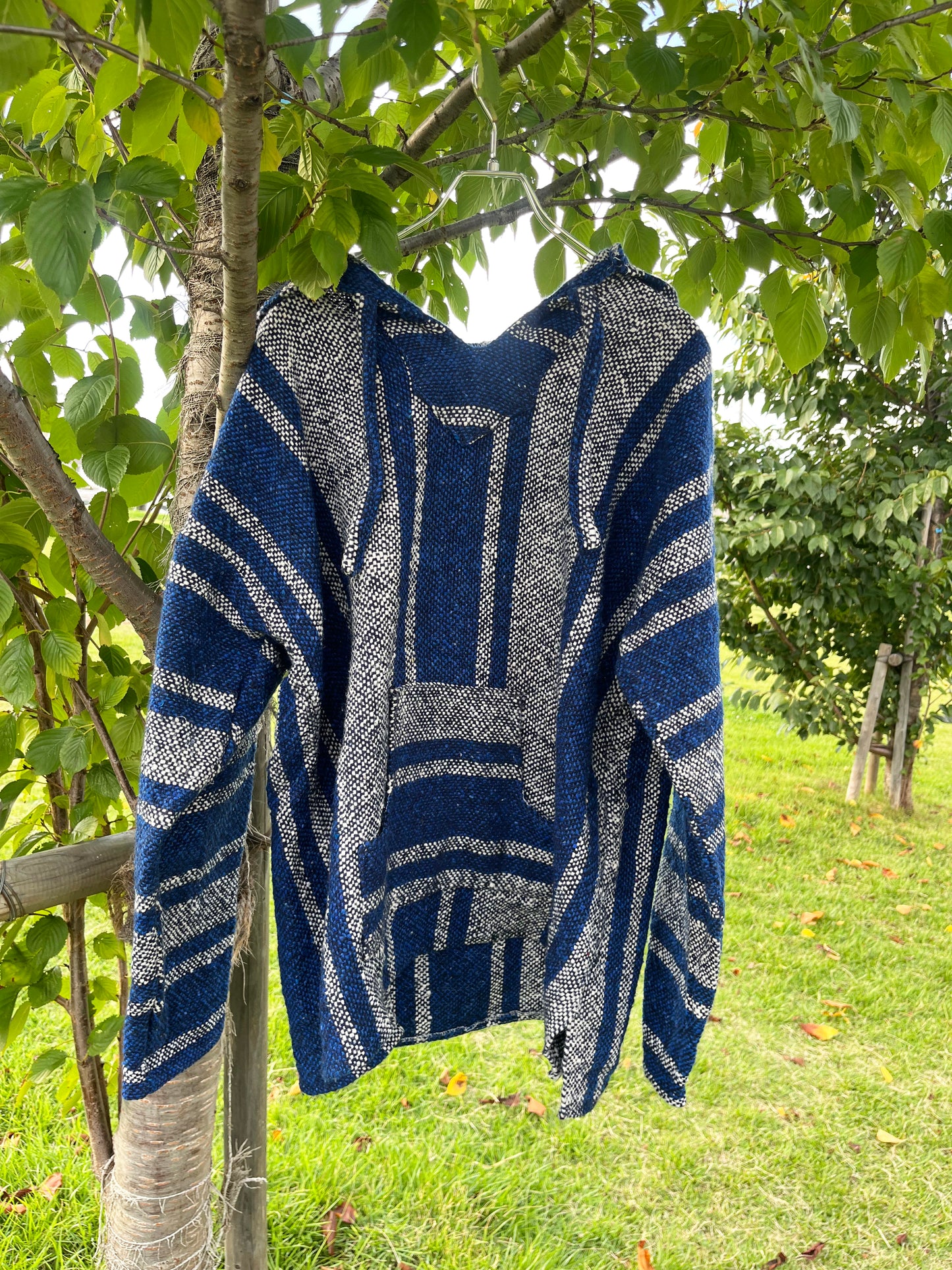 ARTESANIAS Blue Baja Hoodie Mexican Parka (size XL)