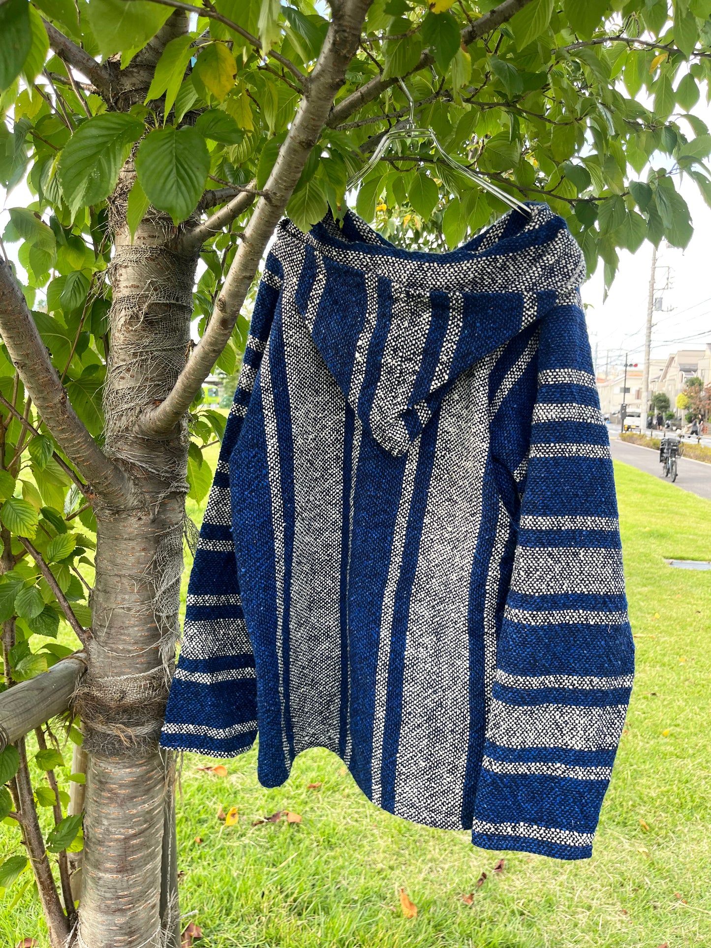 ARTESANIAS Blue Baja Hoodie Mexican Parka (size XL)