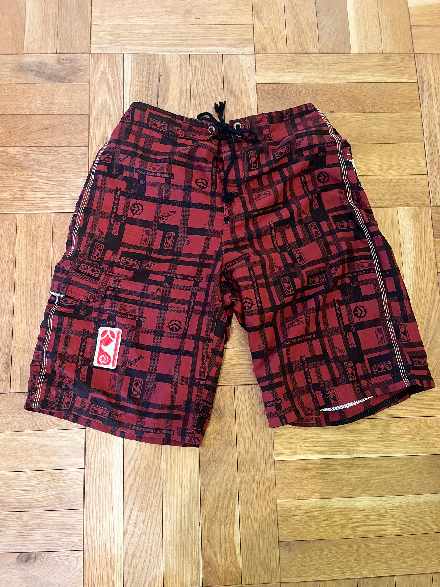 BAGGY Y2K ENGINE SURF BOARDS Board Shorts (S/P)