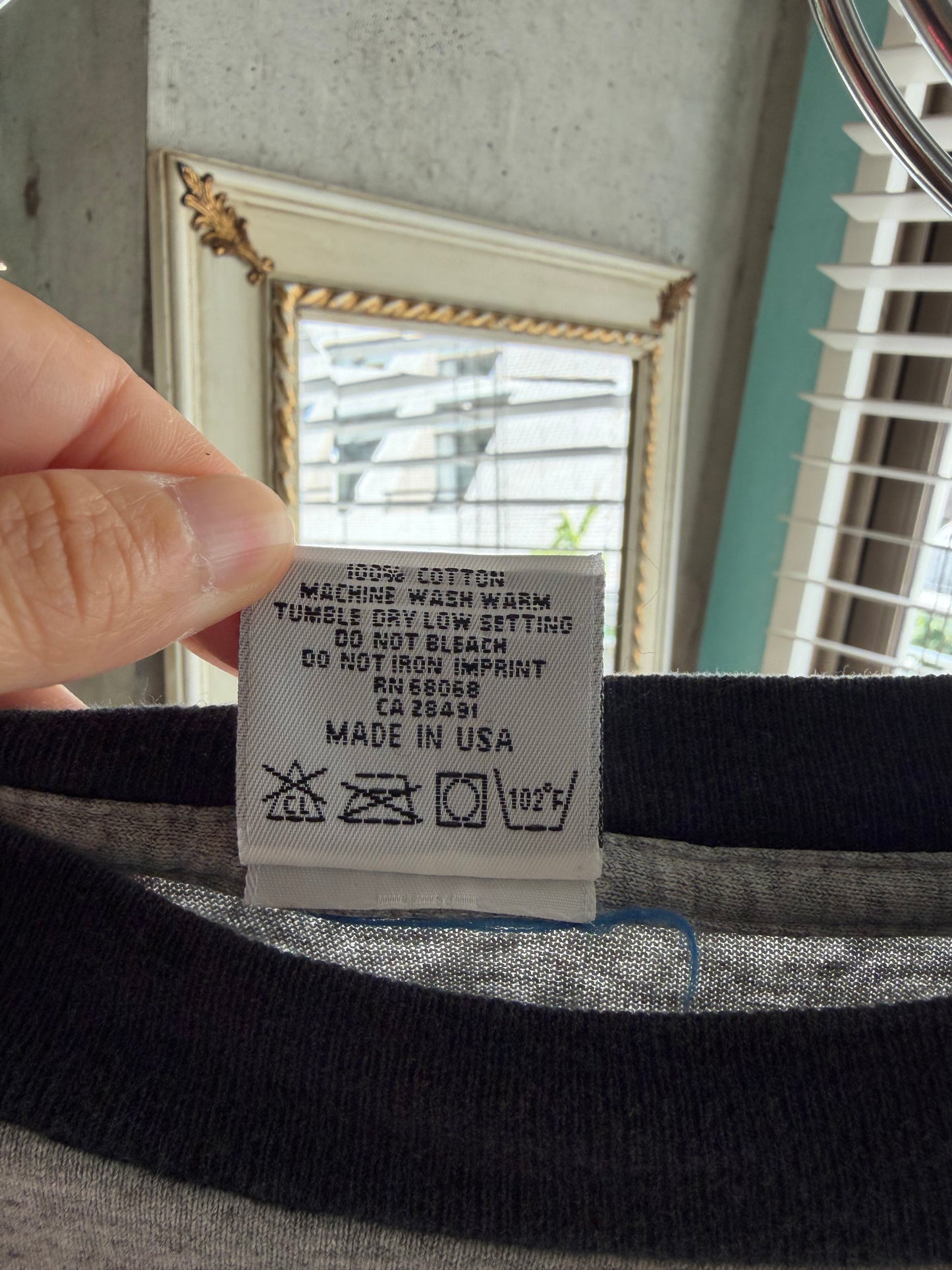 90's Billabong monotone surf tee made in USA size L